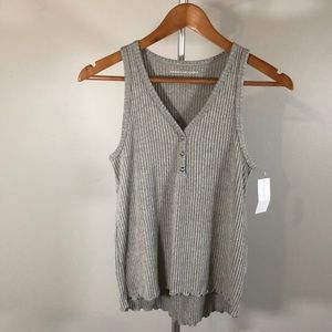 NWT American Eagle XS henley tank top - super soft!